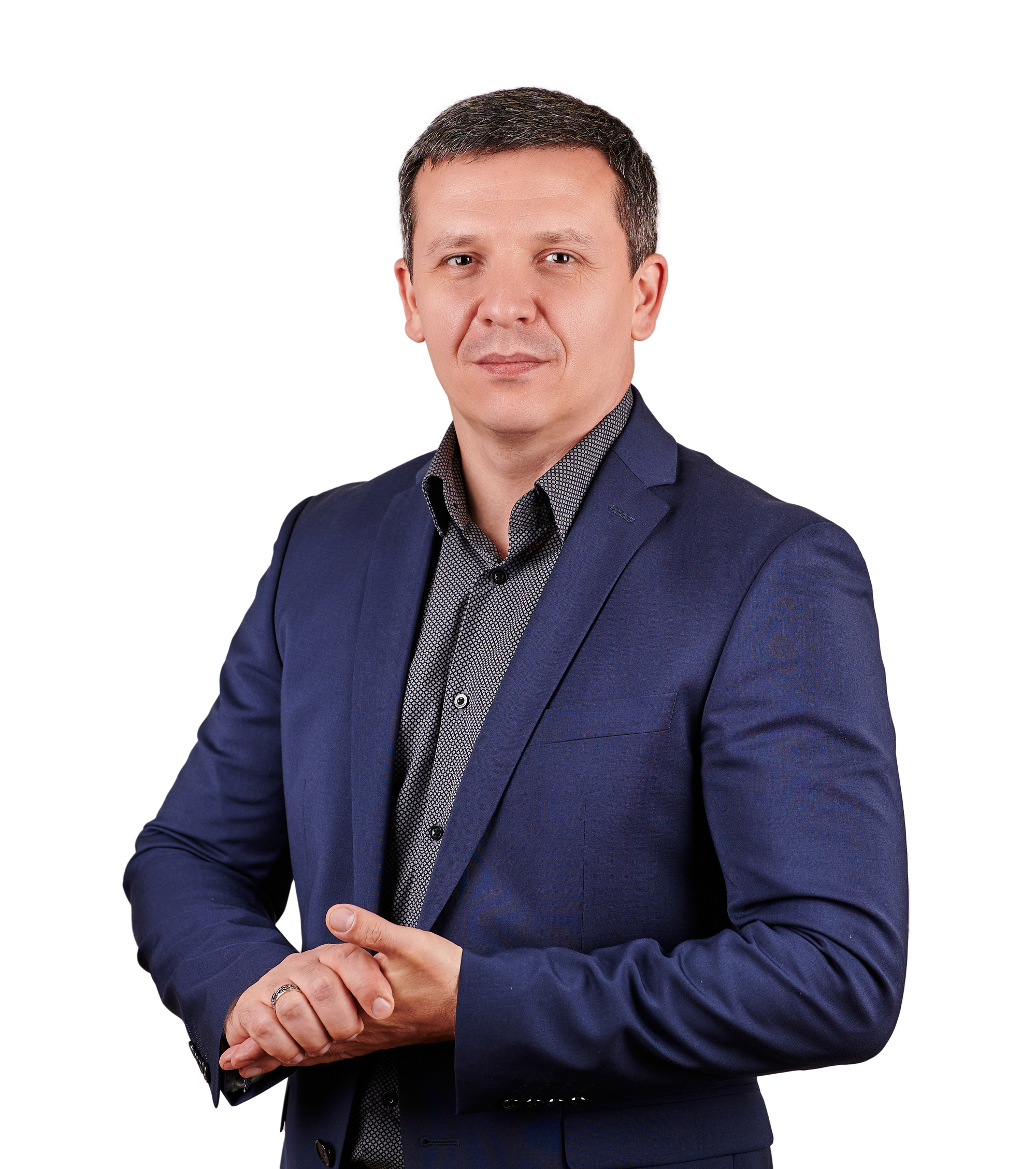 Леонід Селітреніков - Начальник Департаменту обслуговування клієнтів. Адвокат.
